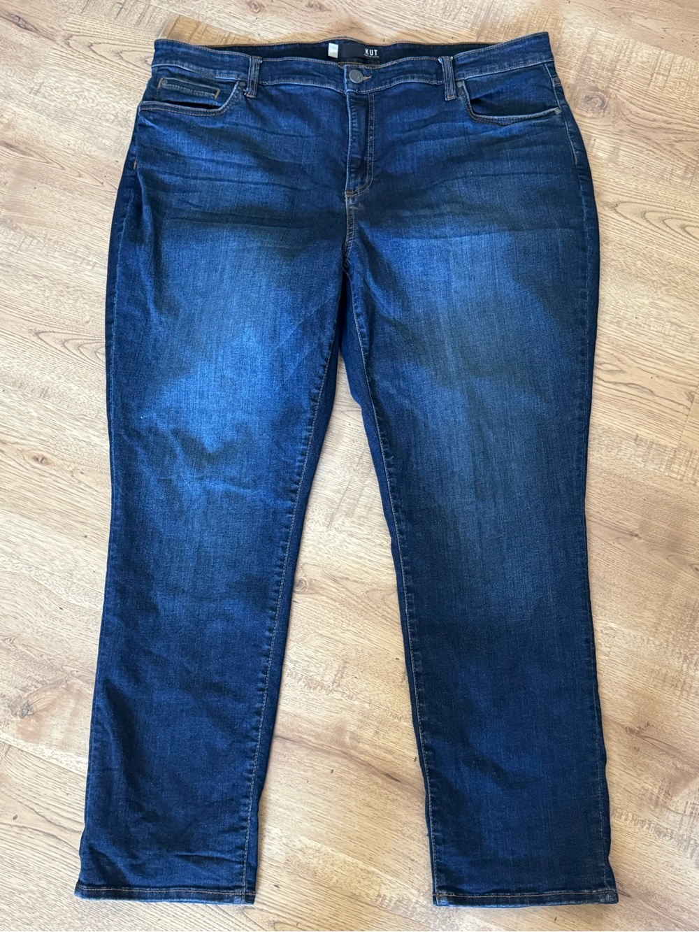 KUT From The Kloth Catherine Boyfriend Jeans 20W Dark Wash Stretch